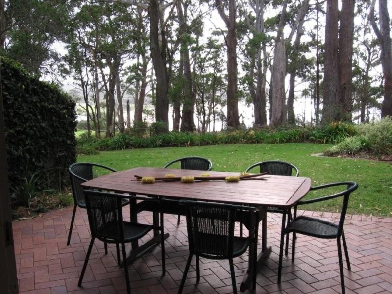 4/1 Riversdale Avenue, Mollymook, NSW 2539