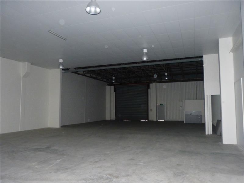 10 Side Street, Gladstone Central, QLD 4680