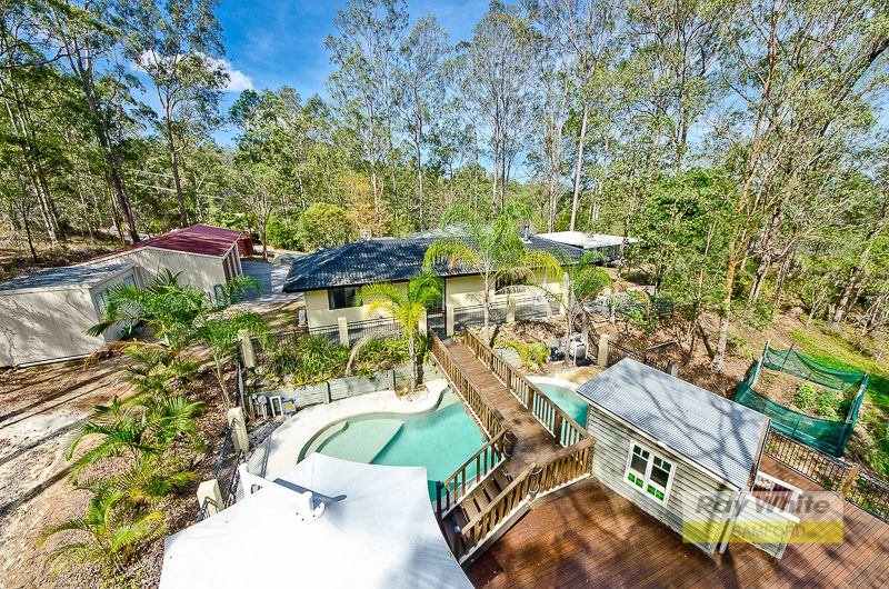 3 Boland Court, Eatons Hill QLD 4037