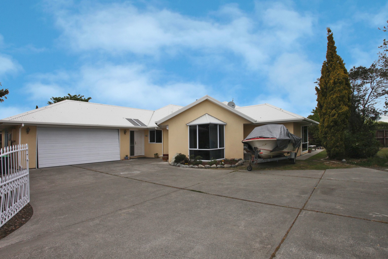 4 Hunt Lane, AVONDALE, Christchurch City