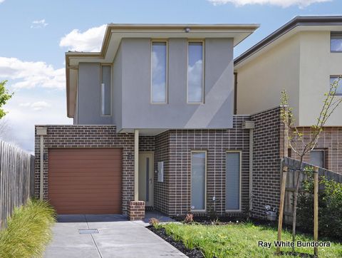 3 Julie Street, BUNDOORA, VIC 3083
