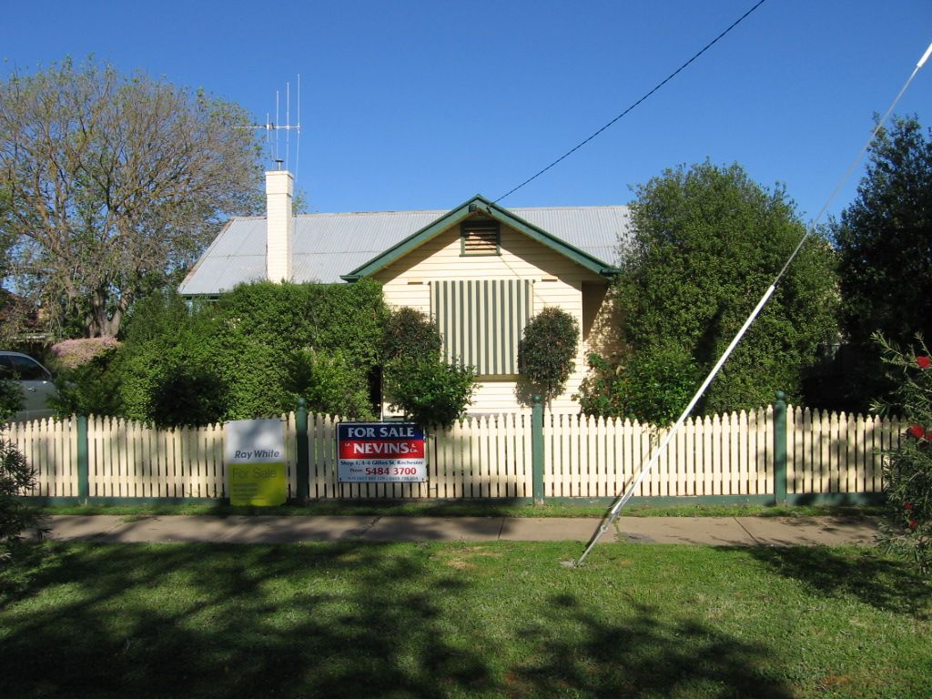8 Northcote Street, ROCHESTER VIC 3561