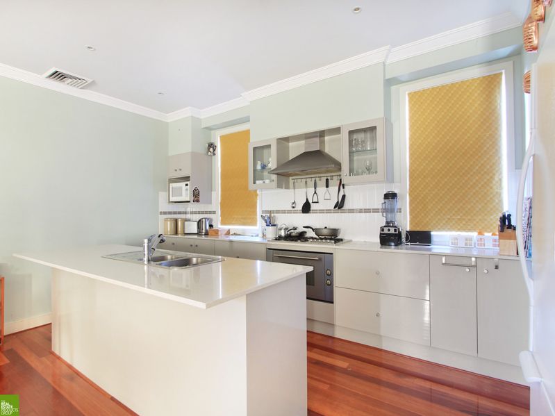 31 Broughton Avenue, ALBION PARK, NSW 2527