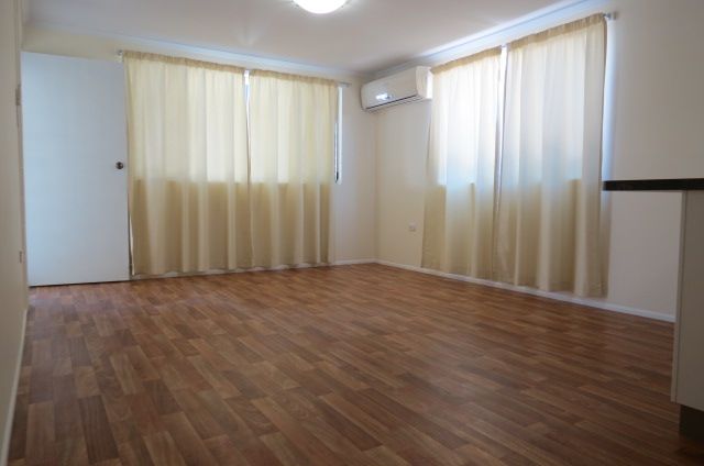 4/52 Harris Street, EMERALD, QLD 4720