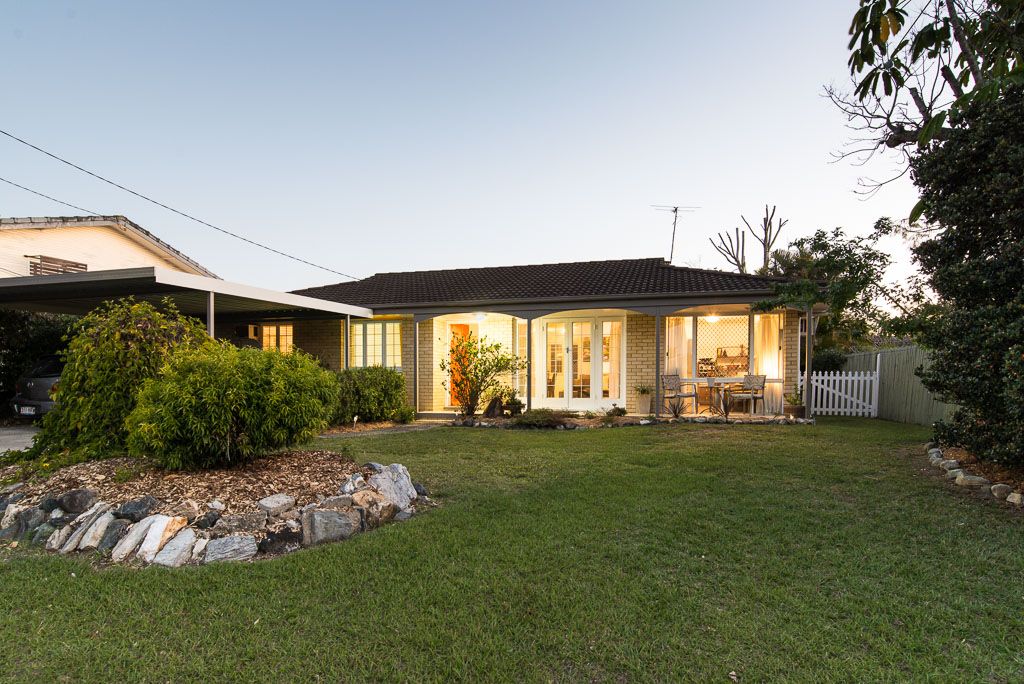 16 Colorado Crescent, ALBANY CREEK QLD 4035