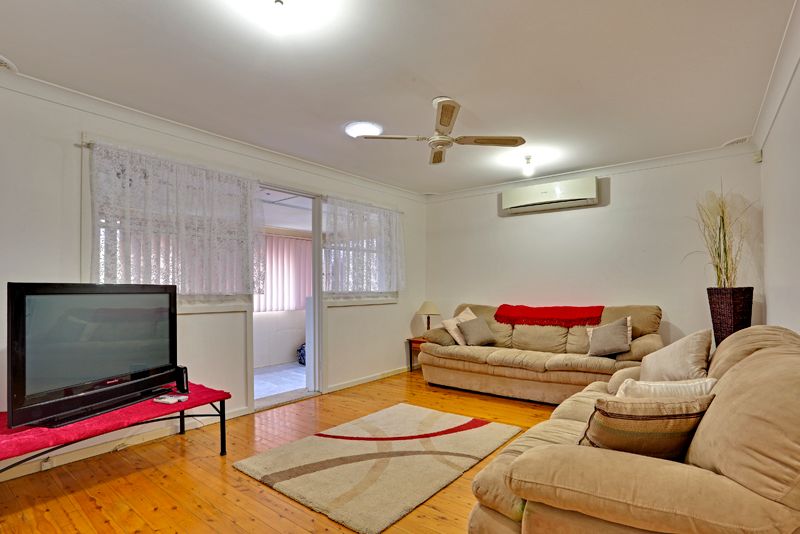 64 Manns Road, NARARA NSW 2250