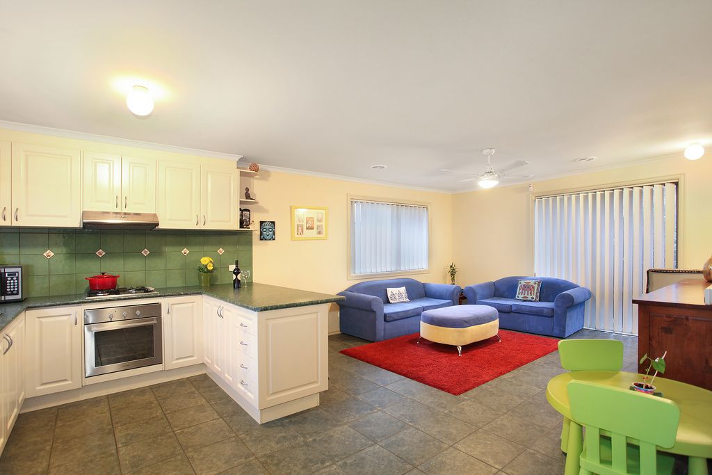 34 Long Place, HUGHESDALE, VIC 3166
