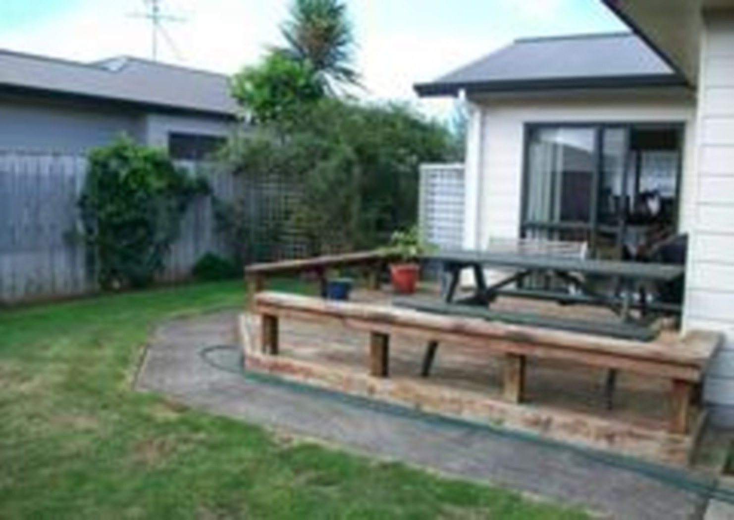 TUAKAU, Franklin