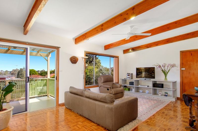 22 Spencer Street, GLADESVILLE NSW 2111