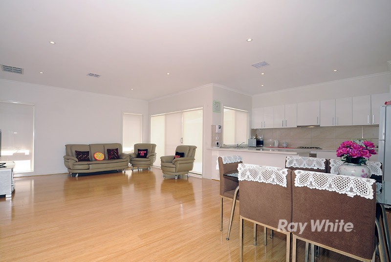 1/36 Kathryn Road, Knoxfield, VIC 3180