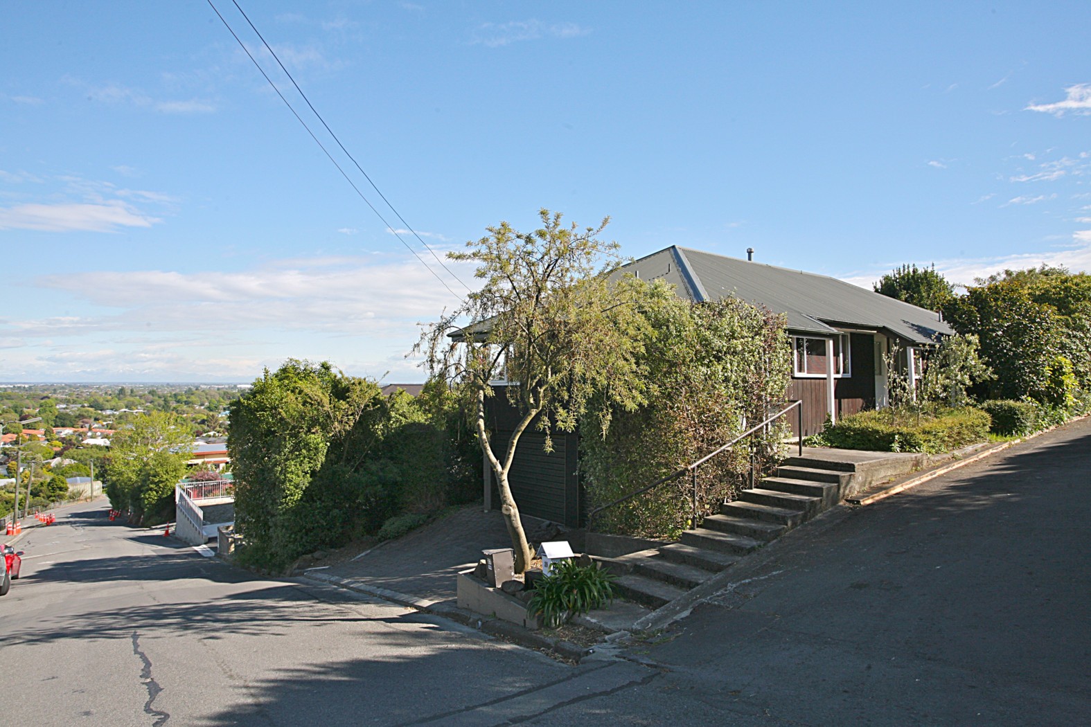 27 Whaka Terrace, HUNTSBURY, Christchurch City