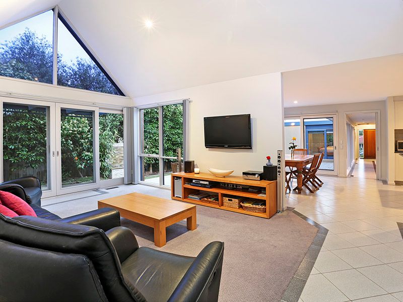 11 Whitten Court, HIGHTON VIC 3216