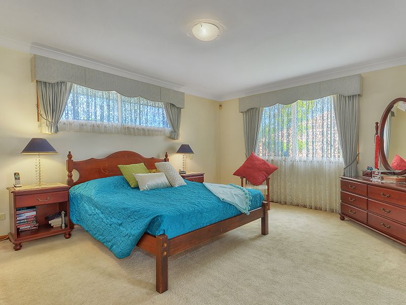 6 Sommerville Place, CHERMSIDE WEST, QLD 4032