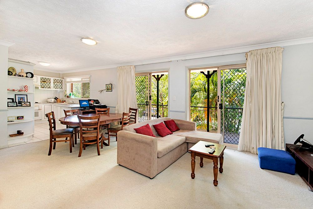 2/114 Bilyana Street, BALMORAL, QLD 4171