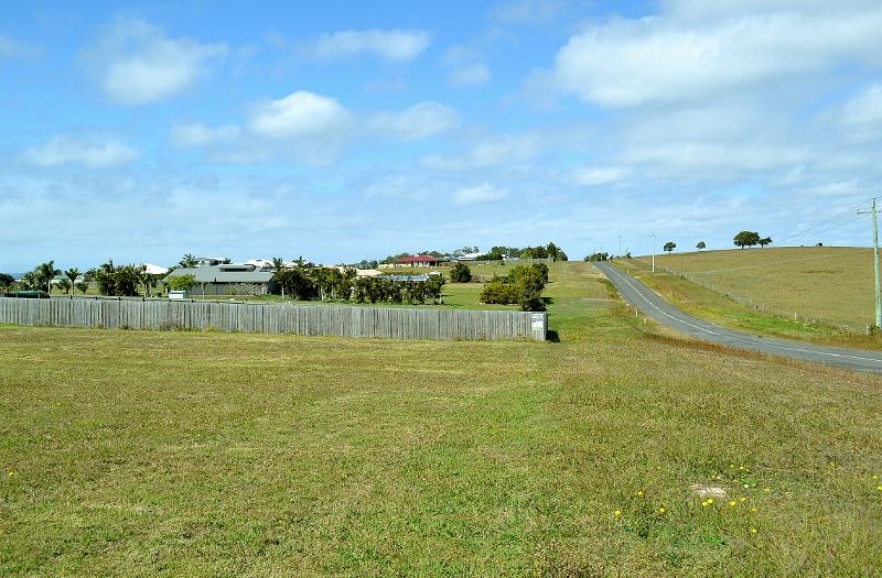 13 Loggerhead Court, RIVER HEADS, QLD 4655