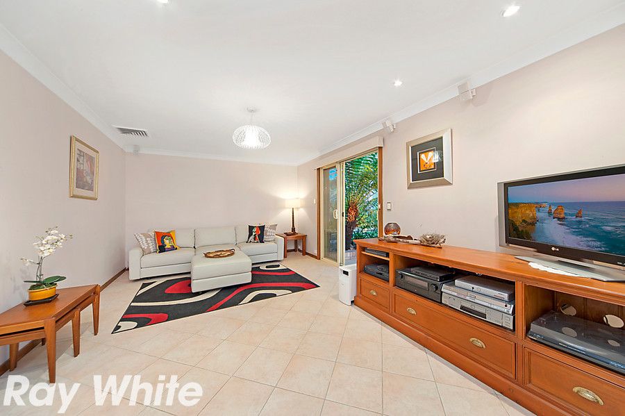 20 Lockhart Avenue, CASTLE HILL, NSW 2154