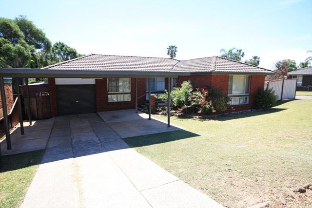 26 Clifford Crescent, INGLEBURN NSW 2565