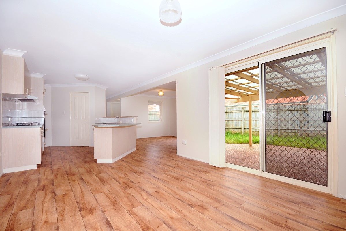 21 Hennenlotter Court, KEARNEYS SPRING, QLD 4350