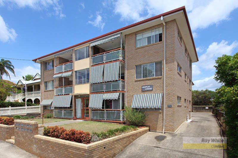 38 Gregory Street, CLAYFIELD QLD 4011
