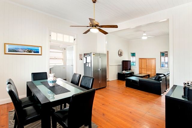 88 Railway Parade, NORMAN PARK, QLD 4170