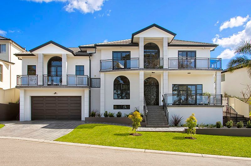 5 James Close, MENAI, NSW 2234
