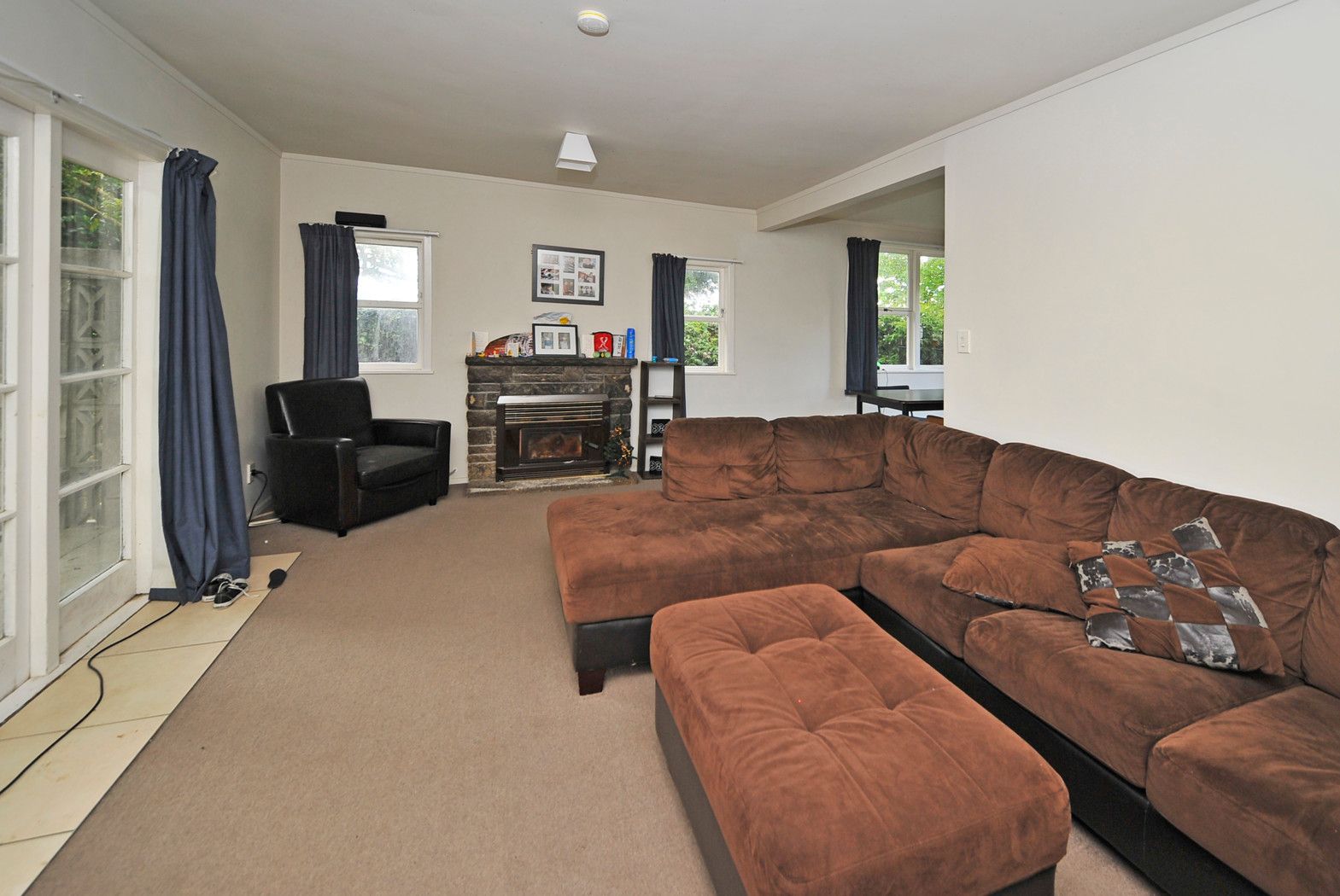 49 McKean Avenue, MANUREWA, Manukau City