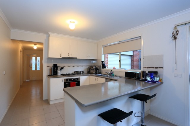 35 Syme Road, PAKENHAM, VIC 3810