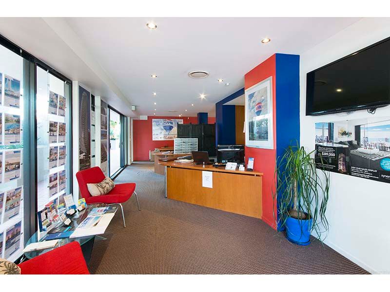 15/10 Albert Avenue, BROADBEACH, QLD 4218