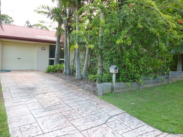 16 McCall Place, BLI BLI, QLD 4560