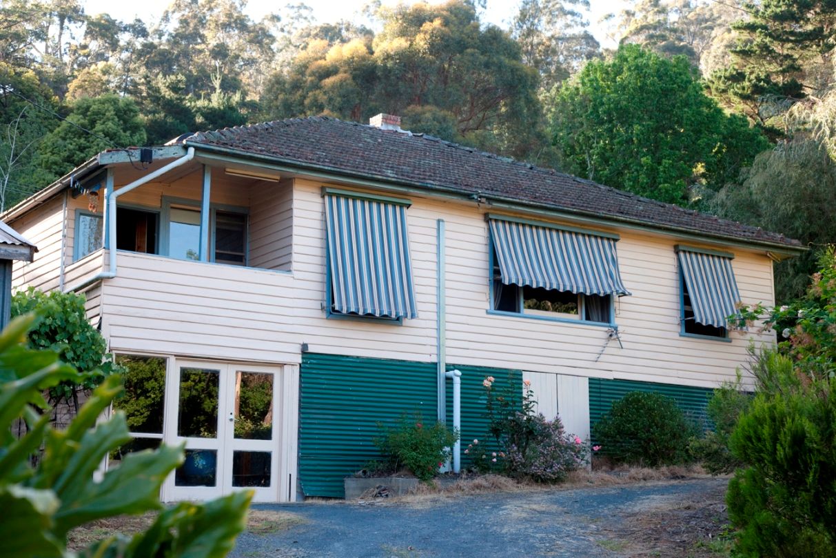 35 Riverside Drive, WARBURTON VIC 3799