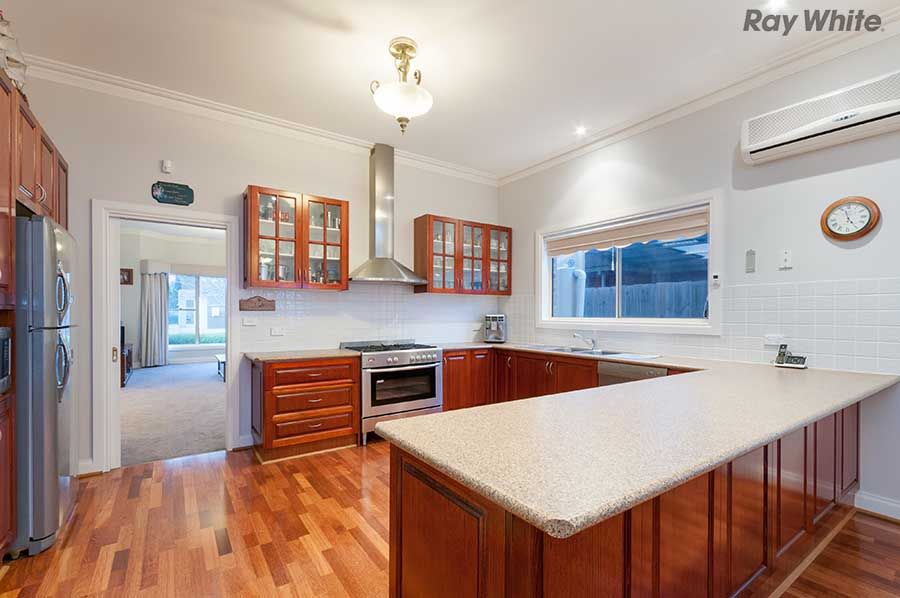 39 Domain Way, TAYLORS HILL, VIC 3037