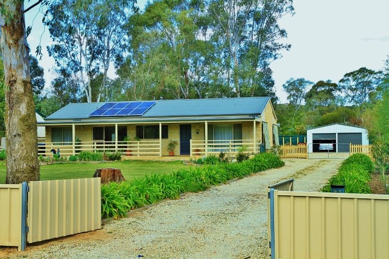 23 Wattle Drive, HEATHCOTE VIC 3523