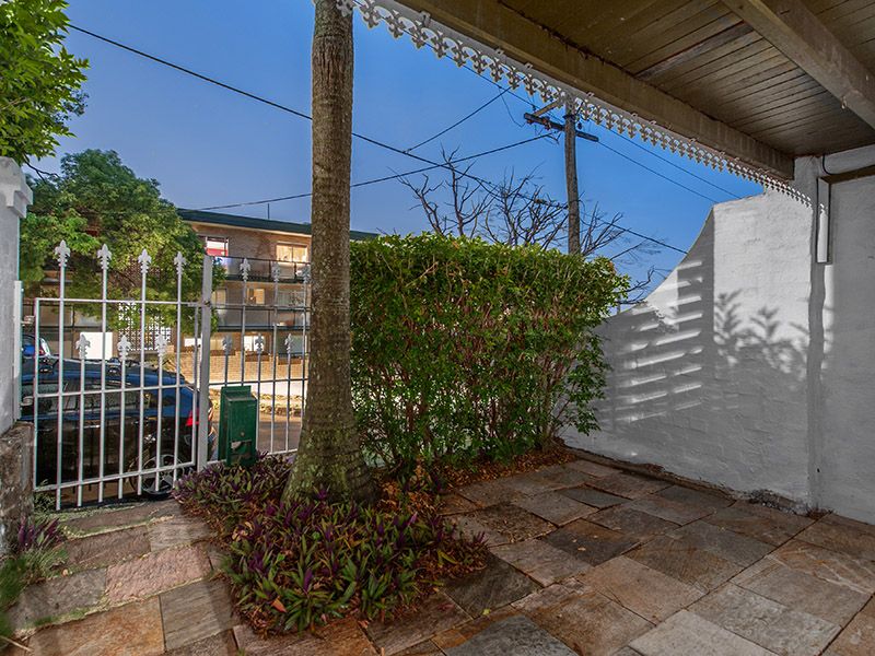 4/25 Wellington Street, PETRIE TERRACE, QLD 4000