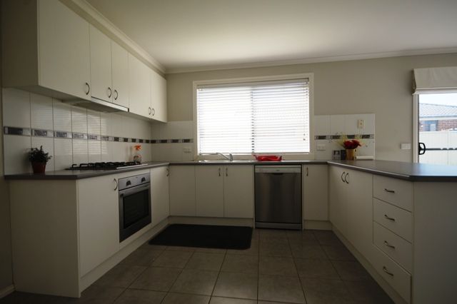 26 Tyrell Place, Pakenham, VIC 3810