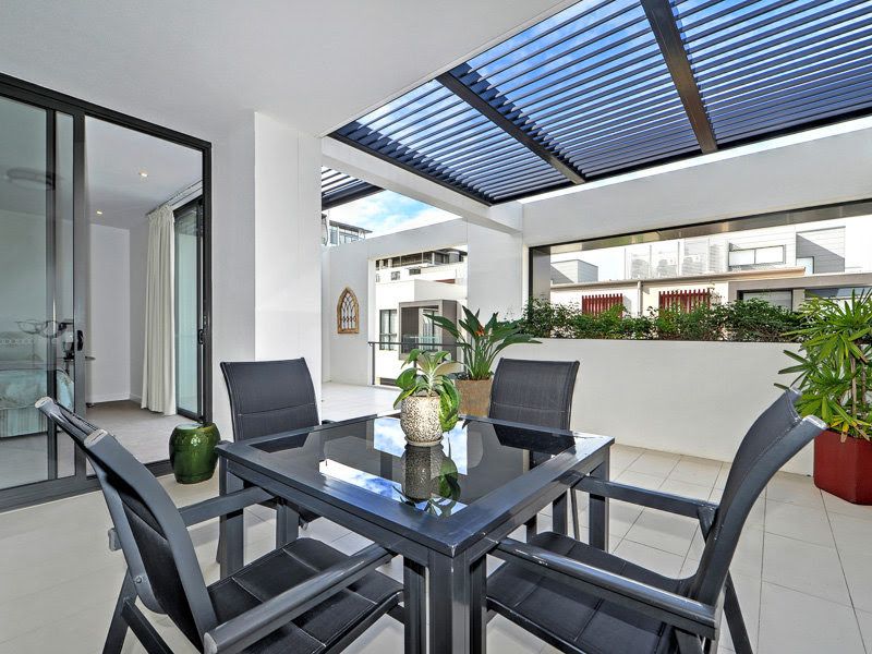 4203/2 Sunset Avenue, PARADISE POINT, QLD 4216