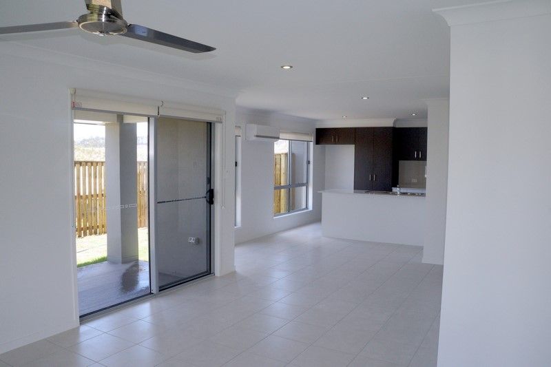 2/11 Wabby Street, Boyne Island, QLD 4680