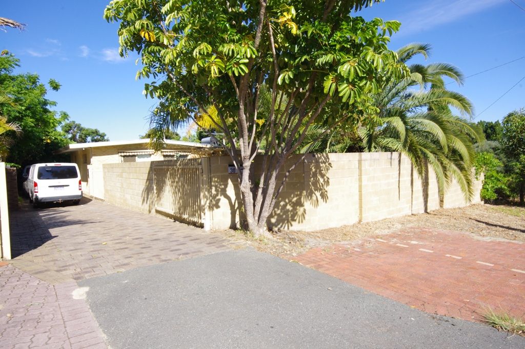 30 Rochford Way, Girrawheen, WA 6064