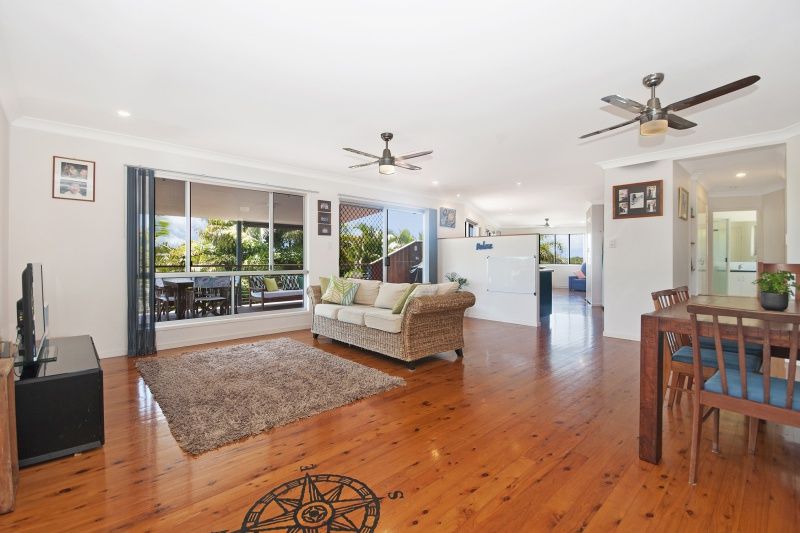 1 The Quarterdeck, BLACKS BEACH QLD 4740