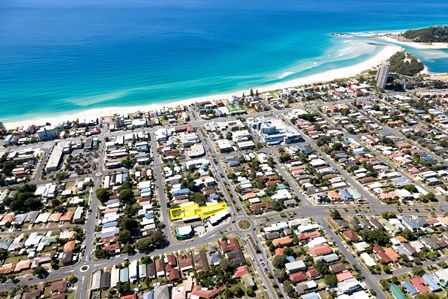 38 Sixth Avenue, Palm Beach QLD 4221