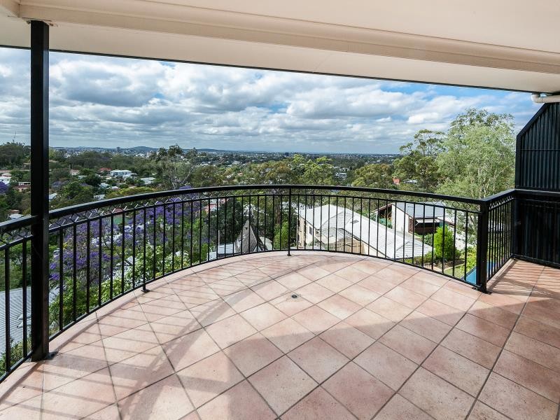 14/32 Simpsons Road, BARDON, QLD 4065