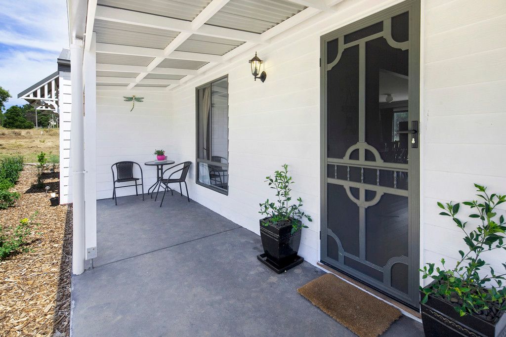 10 Drummond Street, Scarsdale, VIC 3351