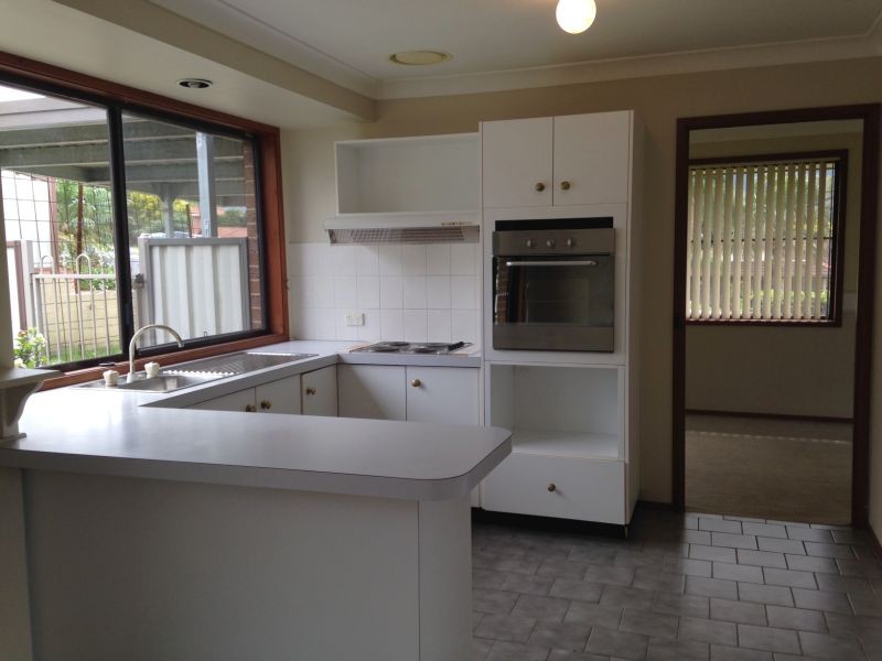 5a Lucas Drive, Horsley, NSW 2530