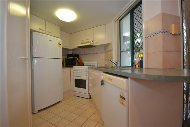 6/9 Stanhill Drive, Chevron Island, QLD 4217