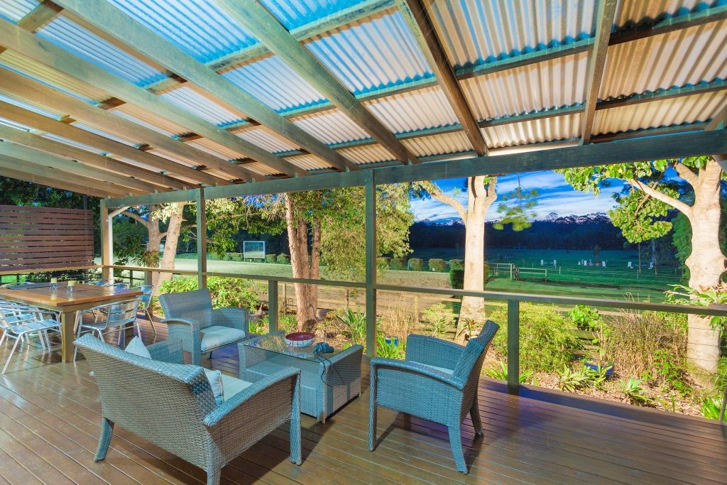 61 Pavilion Street, Pomona, QLD 4568