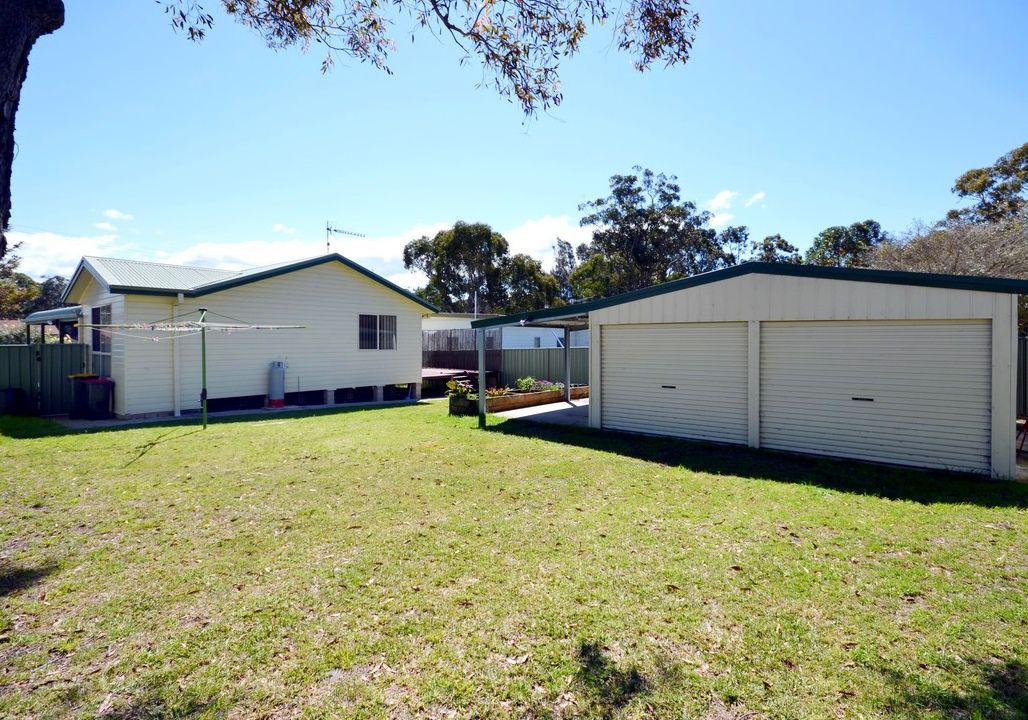 52 Callala Beach Road, Callala Beach, NSW 2540