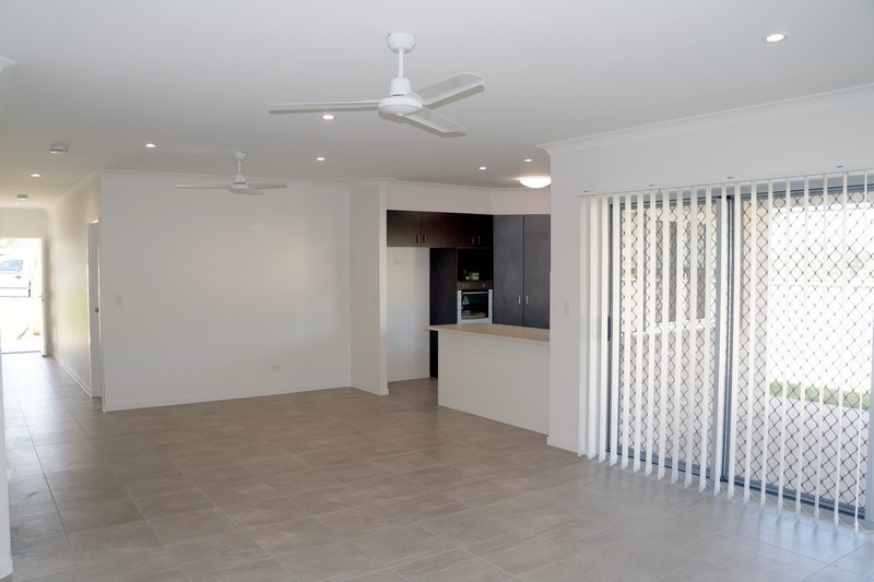 10 Barramundi Street, Toolooa, QLD 4680