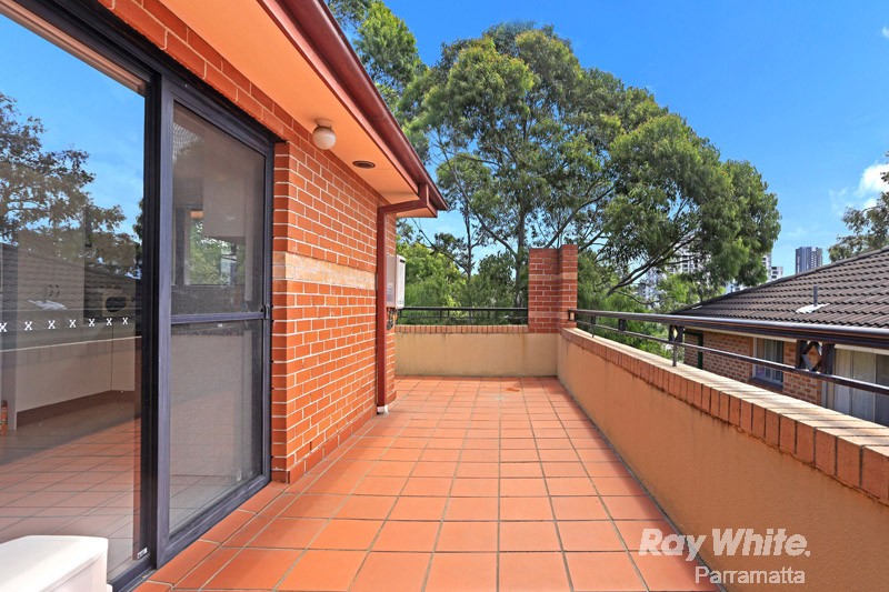 6/52 Harris Street, HARRIS PARK, NSW 2150