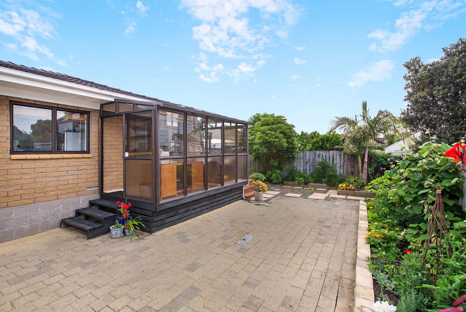 2/29 Miro Road, Mangere Bridge, Manukau City