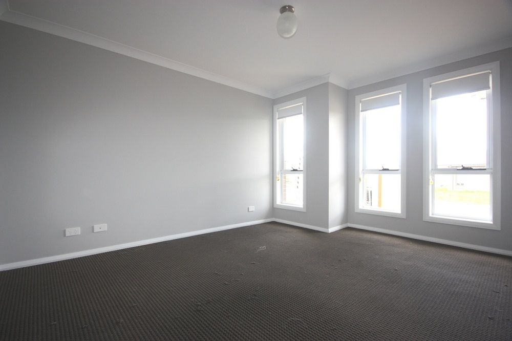 5 Parkinson Street, Spring Farm, NSW 2570