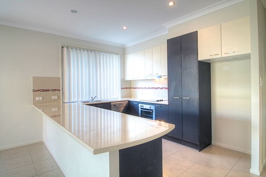 13 Laguna Crescent, SPRINGFIELD LAKES, QLD 4300